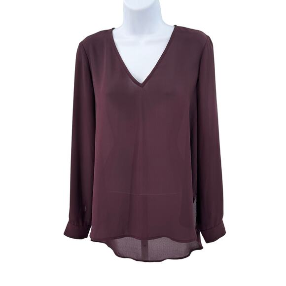 Bar III Burgundy Long Sleeve V-Neck Chiffon Blouse Womens S Hi Low Relaxed Fit - Picture 2 of 8